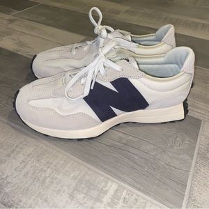 New balance 327
